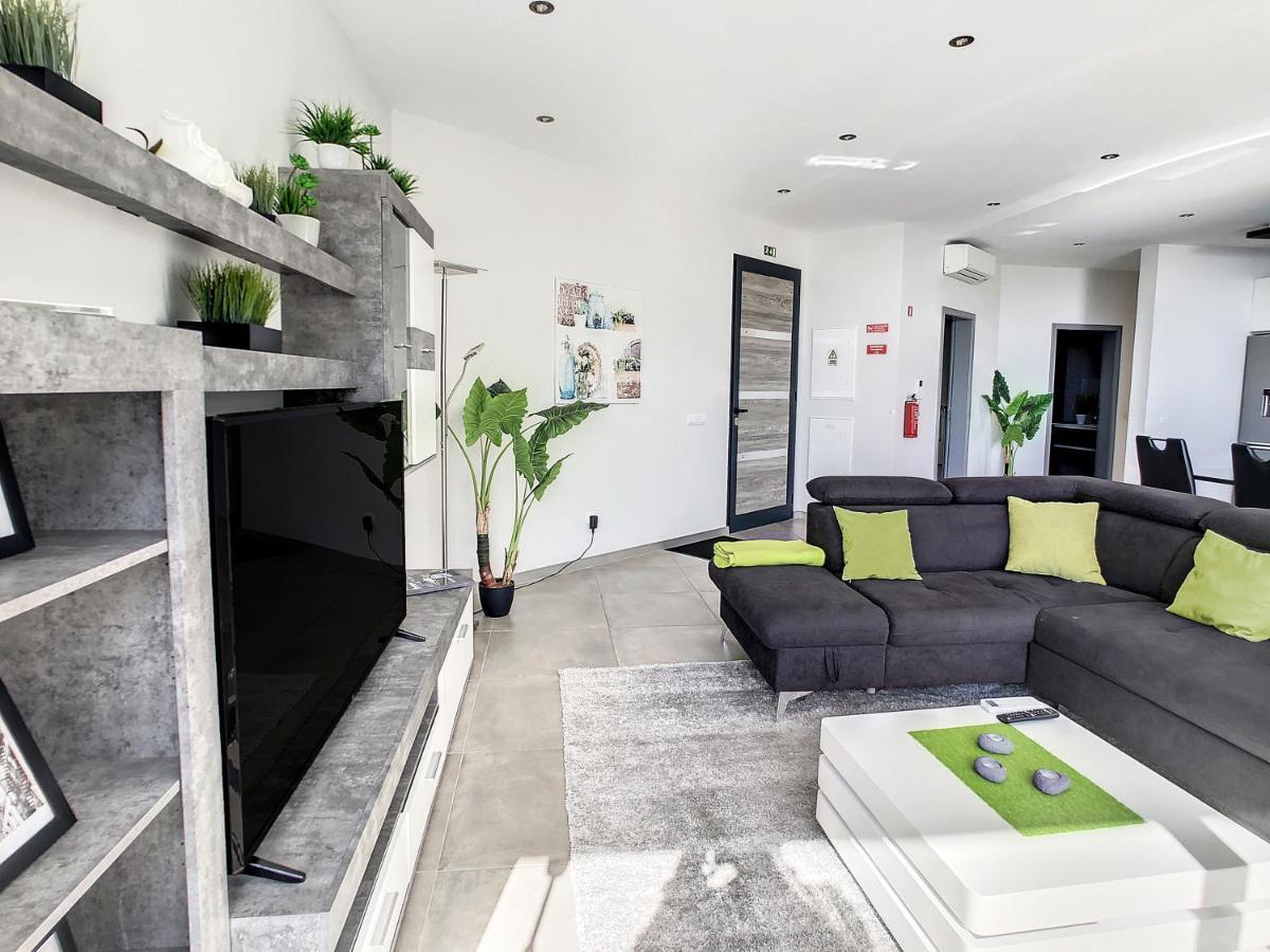 Villa Stella By Lovelystay Arco da Calheta  Exterior foto
